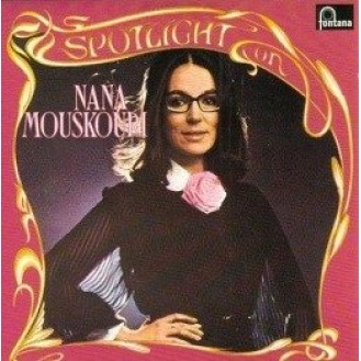 Φωτεινά Σημεία Στη Νάνα Μούσχουρη (Spotlight On Nana Mouskouri)